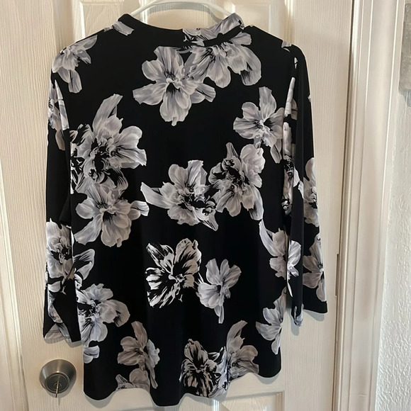 Allison Daley women’s blouse - Picture 4 of 4